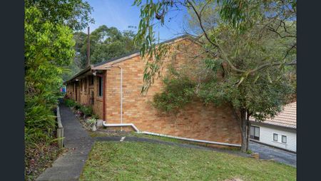 2/185 Gertrude Street, Gosford NSW 2250 - Photo 3