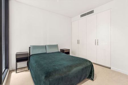 Stunning Waterfall Apartment - Photo 2