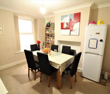 3 bedroom house to rent - Photo 2