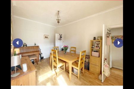 Room in a Shared House, Cobden Street, M9 - Photo 3