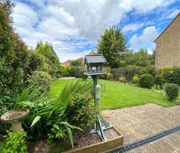 4 bedroom detached house to rent - Photo 1