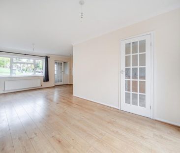 3 bedroom terraced house to rent - Photo 5