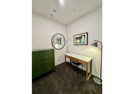 Stylish Split Two Level Apartment - Photo 2