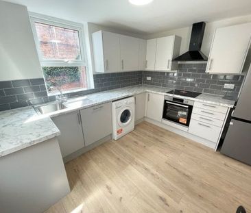 Room 1, Nottingham, NG2 - Photo 4