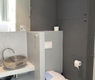 Gemeubeld appartement in een zijstraat van de Meir! - Photo 1