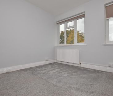 3 bedroom maisonette to rent - Photo 4