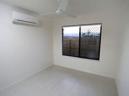 Your perfect balance of space, style & location in Kelso - Photo 5