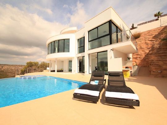 Villa for Rental in Javea - Photo 1