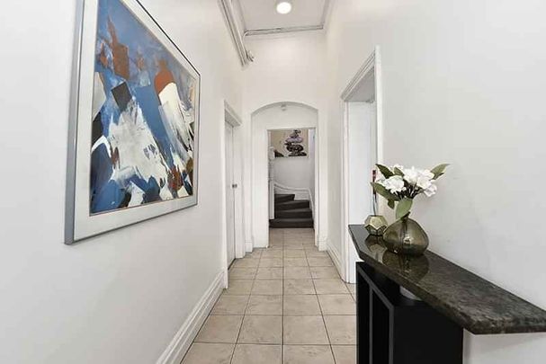 Room 7 (Non Ensuite) - Photo 1