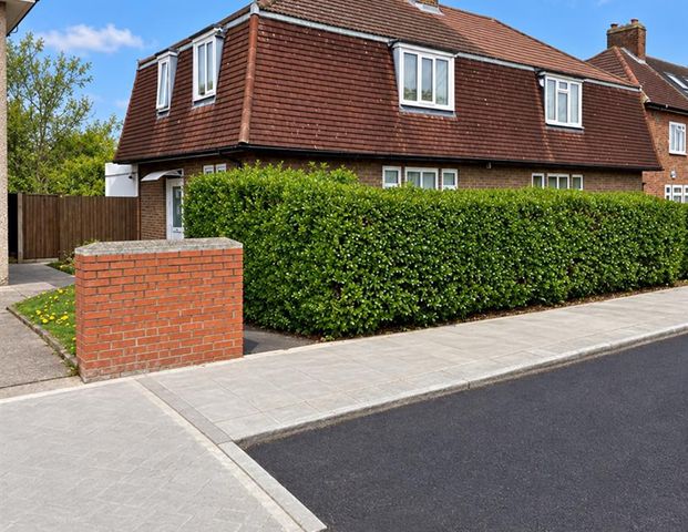 Grangemill Road, London SE6 - Photo 1
