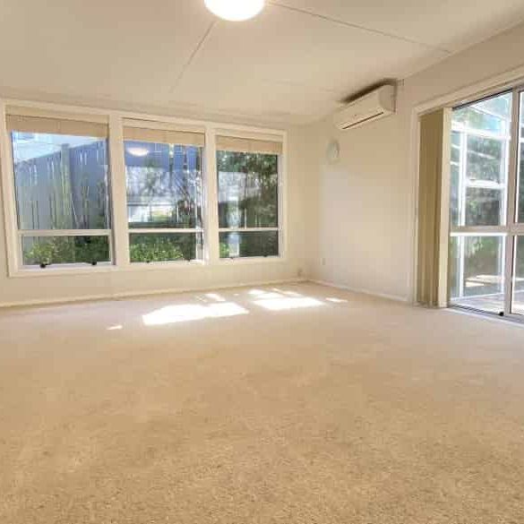 KARORI - Photo 1