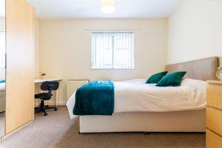 Brady And Martin Court, City Centre, NE1 - Photo 4