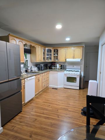 For Lease - 1109 Caven Street Unit# Main, Mississauga, Ontario - Photo 5