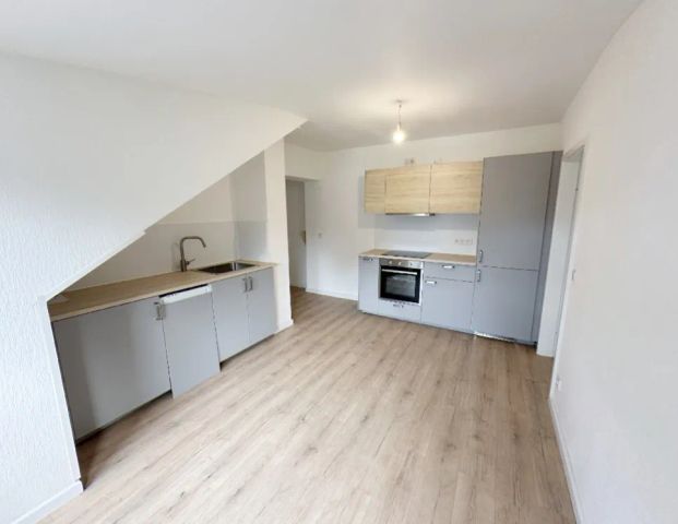 Düsseldorf-Stockum: 2-Zimmer-Einliegerwohnung mit Balkon! - Foto 1