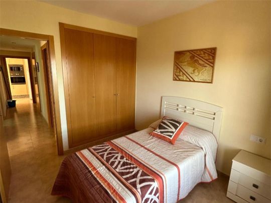 Apartamento de alquiler en Avinguda de la Marina, 37, Tavernes de la Valldigna - Photo 1