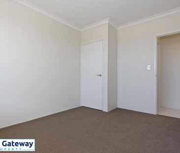 14 Chicory Street, TREEBY WA 6164 - Photo 2