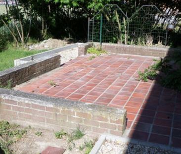 Appartement te huur in Bernissart voor € 550 met 1 slaapkamer - Photo 1