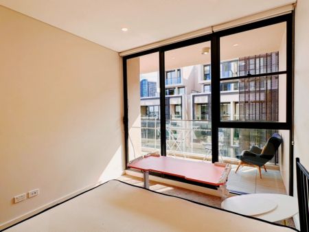 2 bed 2 bath-1526 - Photo 4