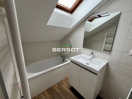 T1 bis rénové - Place Flore - Photo 2