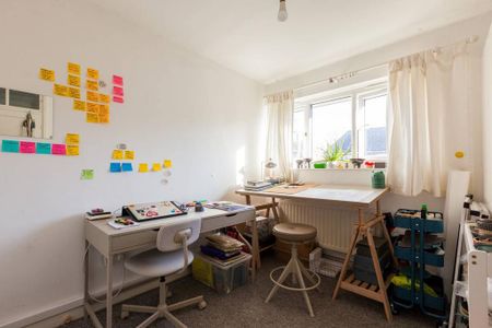 2 bedroom maisonette to rent - Photo 2