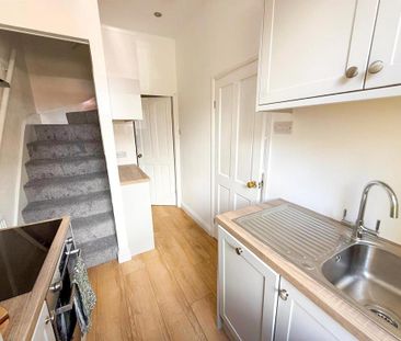 2 bedroom terraced house to rent - Photo 6