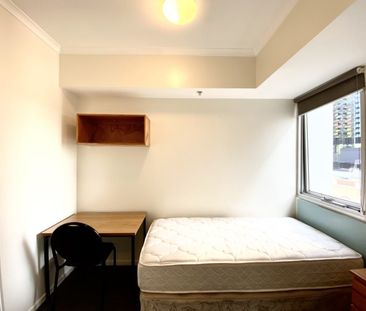 Fully Furnished Two Bedroom Apartment on 488 Swanston - Photo 3