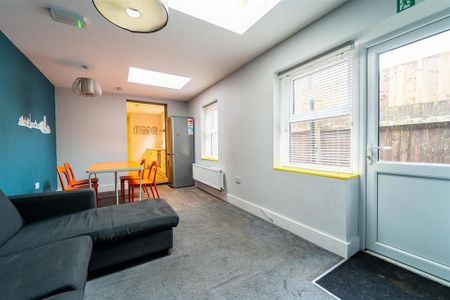 5 bedroom house to rent - Photo 4