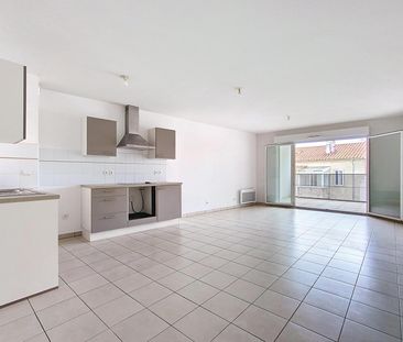 Location Appartement 3 pièces 67m² PERPIGNAN 66000 - Photo 5