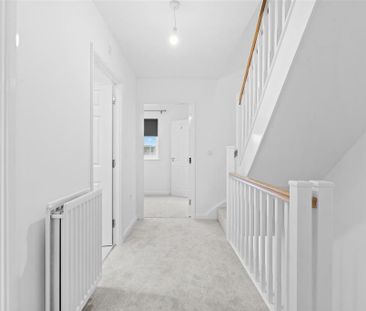 4 bedroom terraced house to rent - Photo 1