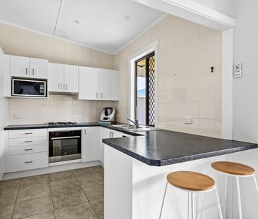 8 Moate Street, Georgetown NSW 2298 - House For Rent | Domain - Photo 4
