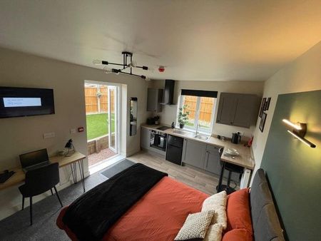 6 bedroom house to rent - Photo 4