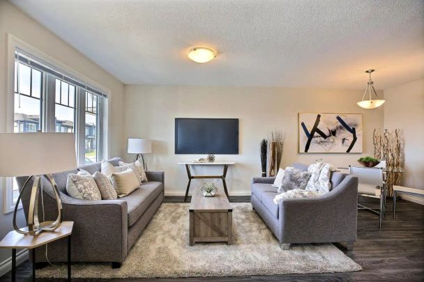 East 1 - George Street — 3 Bedroom Upper Suite - AF - Photo 1