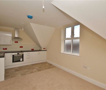 Arthur Street, Aldershot, Hampshire, GU11 1HL - Photo 4