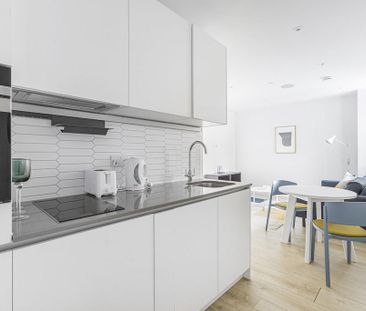 1 bedroom flat to rent - Photo 1