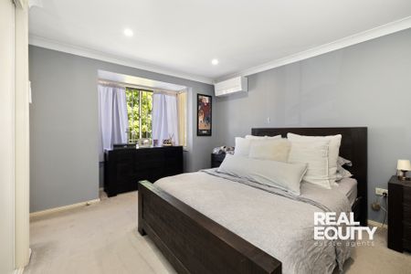 16 Glengyle Court, Wattle Grove NSW 2173 - House For Rent | Domain - Photo 5