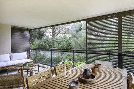 SAINT-TROPEZ - CENTRE VILLE - APPARTEMENT 2 CHAMBRES - PARKING - Photo 4