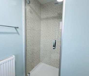 2 bedroom semi-detached house to rent - Photo 6