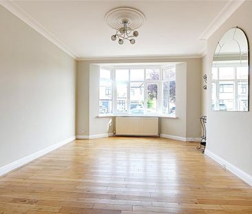 3 bedroom terraced house to rent - Photo 3