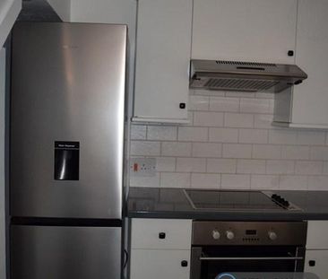 1 bedroom end of terrace house to rent - Photo 4
