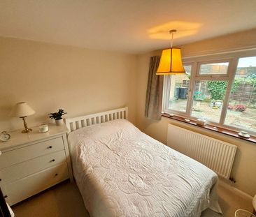 Claremont Drive, Ravenstone, LE67 - Photo 2