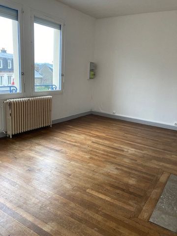Location Appartement 4 pièces 135m² LA FERTE MACE 61600 - Photo 5