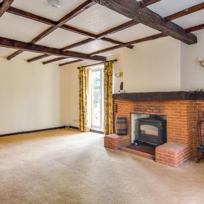 4 bedroom detached house to rent - Photo 1