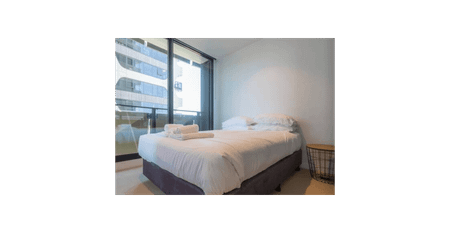 Fully furnished 2 Bedroom Apartment - Photo 2