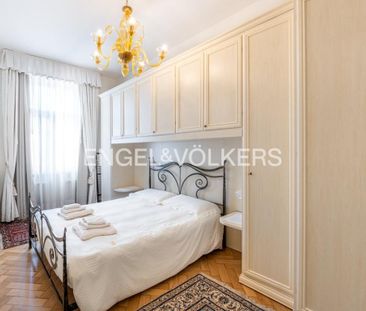 Pronájem bytu 3+kk 69 m2 - Fotografie 1