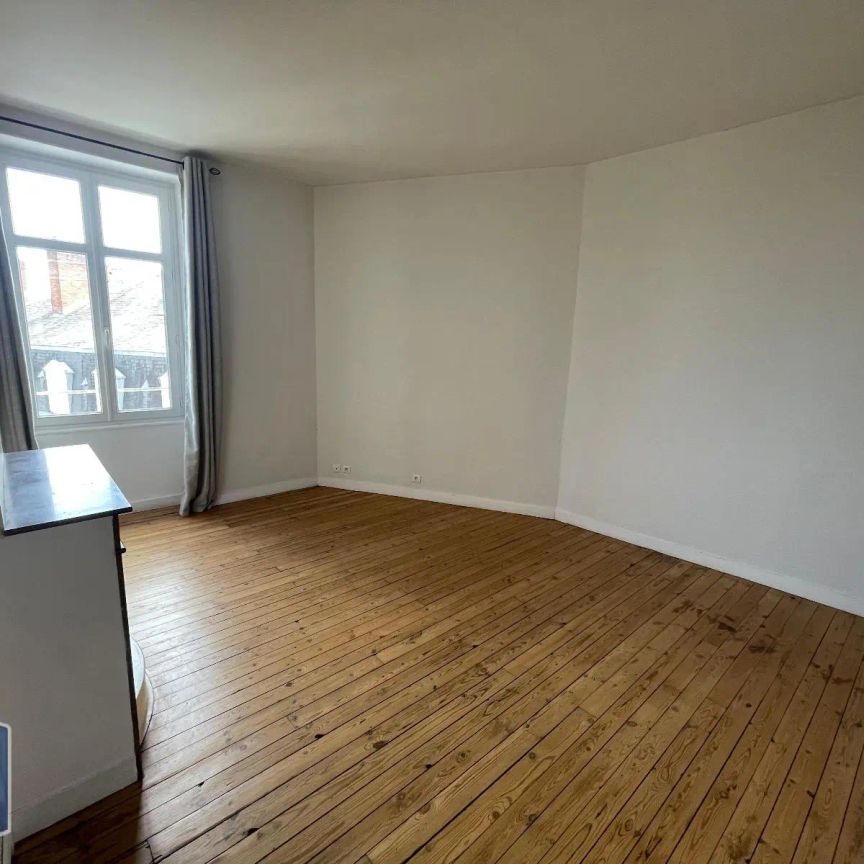 Appartement à louer 4 pièces 98.93m² - Photo 1