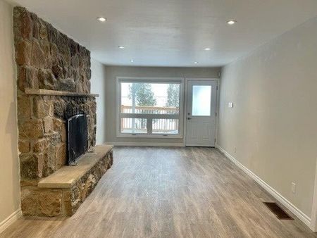 For Lease - 5749 Lakeshore Road Unit# 1, Whitchurch-Stouffville, Ontario - Photo 3