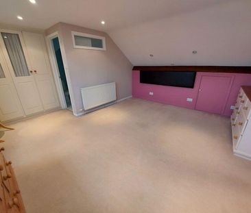 4 bedroom detached house to rent - Photo 4