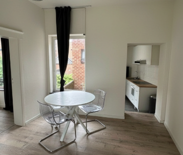 Appartement te huur in Sint-Truiden voor € 795 met 1 slaapkamer - Photo 3