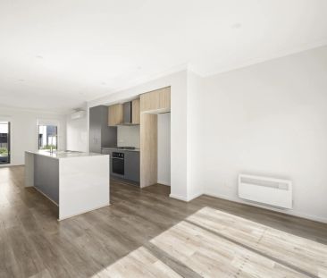 Modern 3-Bedroom Townhouse in Prime Deanside Location – $490 per week - Photo 3