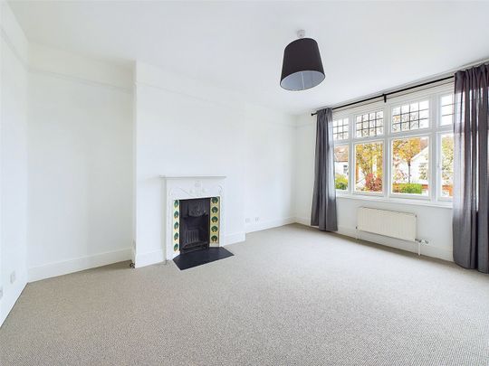 Deanhill Road, London, SW14 - Photo 1